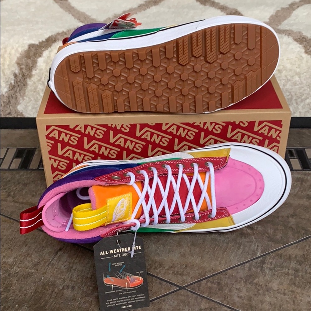 VANS Sk8-Hi Mte 2.0 Dx Mte Rainbow men’s - Picture 3 of 16